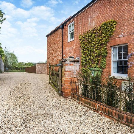 Stable Cottage Great Ryburgh Екстериор снимка